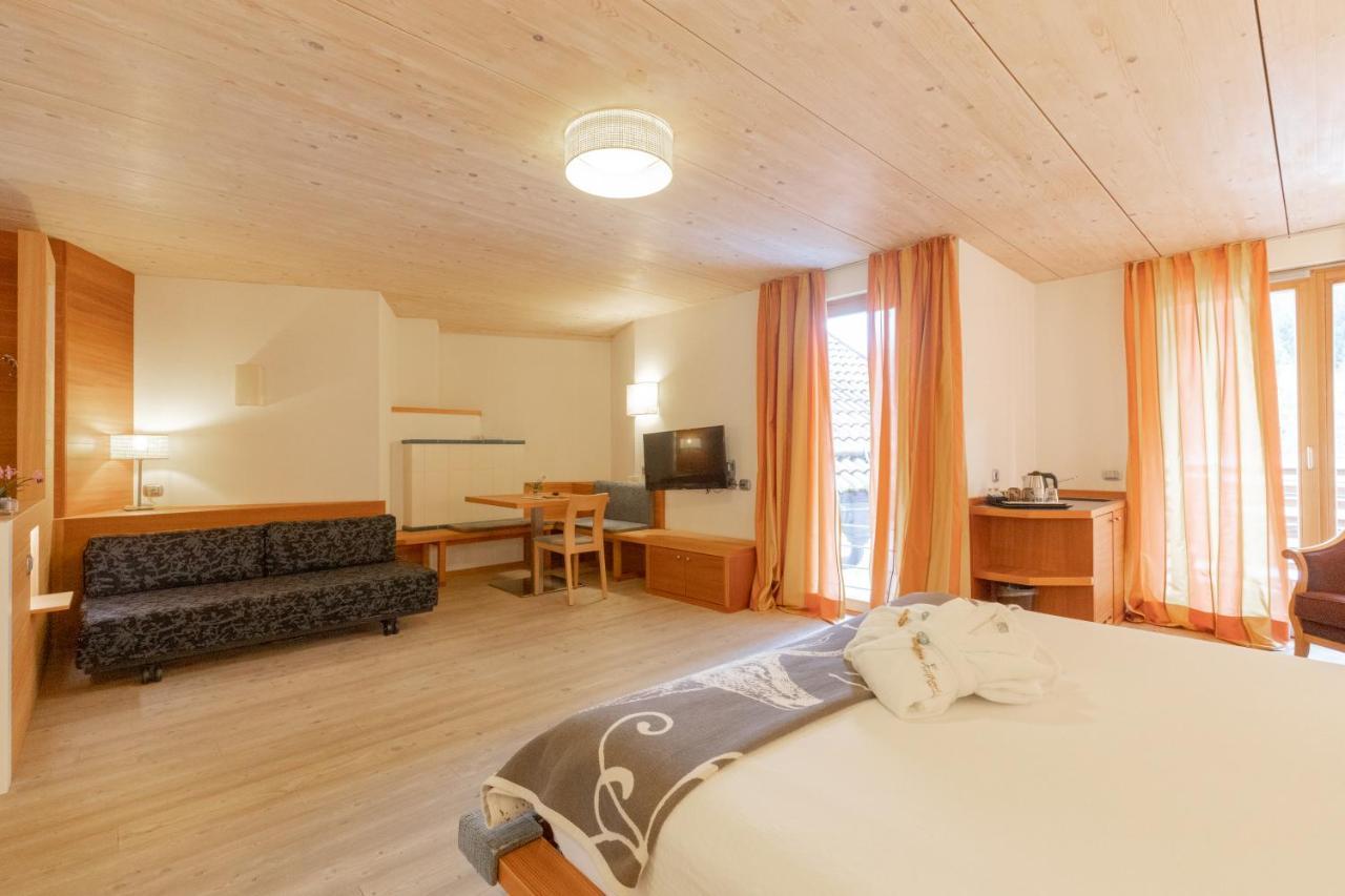 Berghotel Miramonti Tesero Luaran gambar